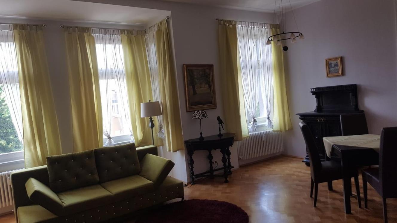 Hotel-Appartement-Villa Ulenburg Dresden Oda fotoğraf
